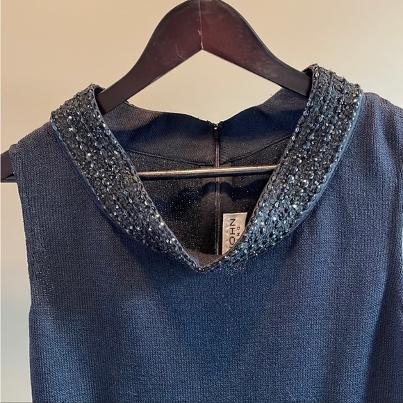 St. John Evening dress, beaded neckline, size 12 - Picture 2 of 6